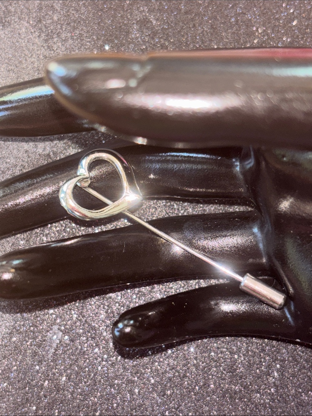 Silver open Heart Stick Pin Brooch